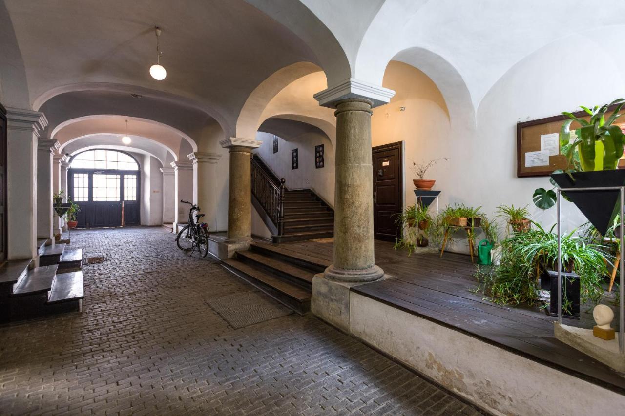 Luxury Apartment At The Main Square Krakow Exterior photo